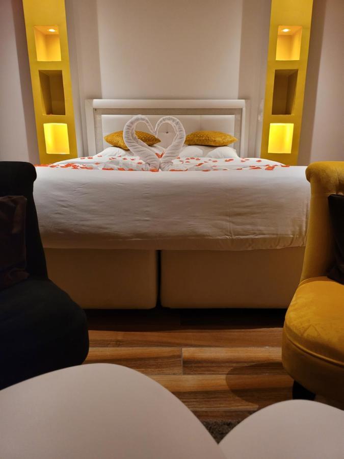 ליון Spa Celyna Appartement Avec Jacuzzi Privatif מראה חיצוני תמונה